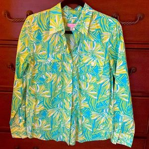 Lilly Pulitzer shirt sz Medium